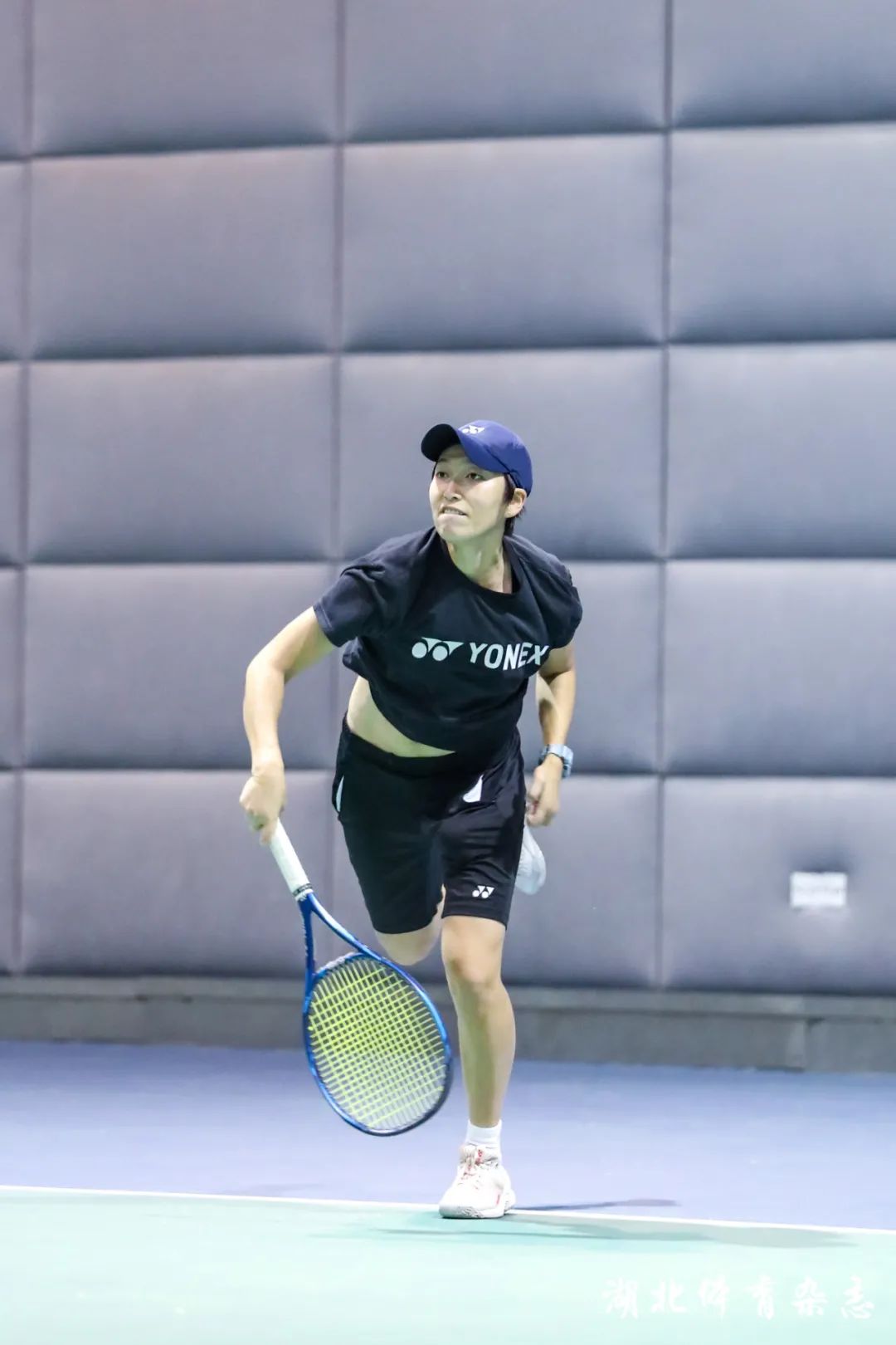 地磨砺自己 地磨砺自己